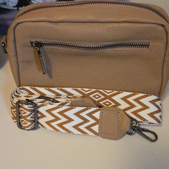 SOLD - Picture 4 of 8